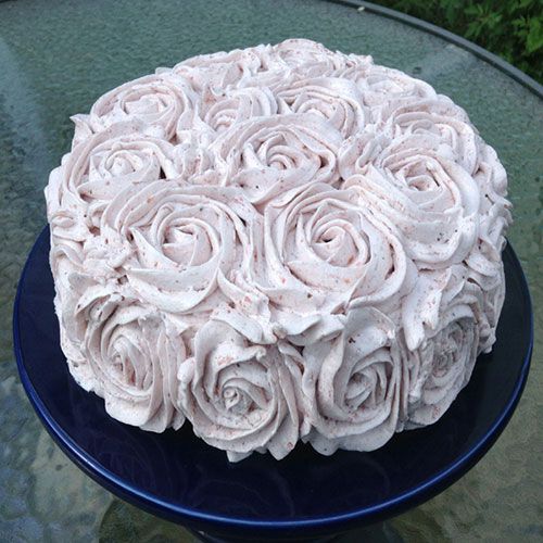Vanilla Rose Cake – Flowers Hut