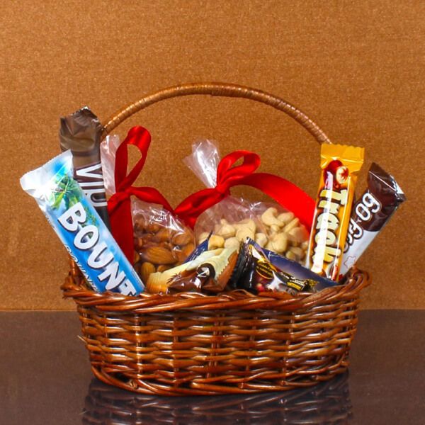 Chocolaty Dry Fruits Hamper