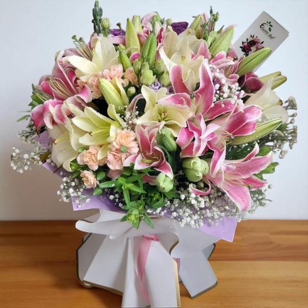 Luxury Oriental Lilies and Carnations Bouquet