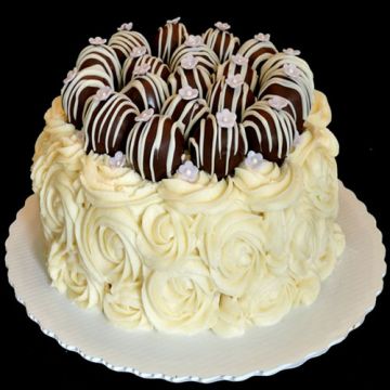  White Rose Cake 
